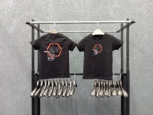 بلوز ولادي صيفي ROBERTO VINO